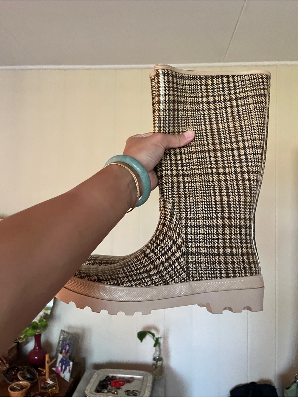 Classic Houndstooth Rain Boot - Neutral Beige